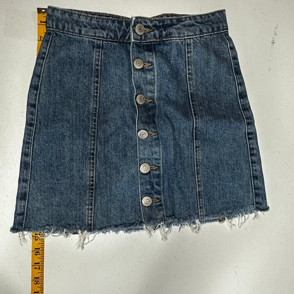 Aero Aeropostale Denim Frayed High Rise Mini Skirt Size 000